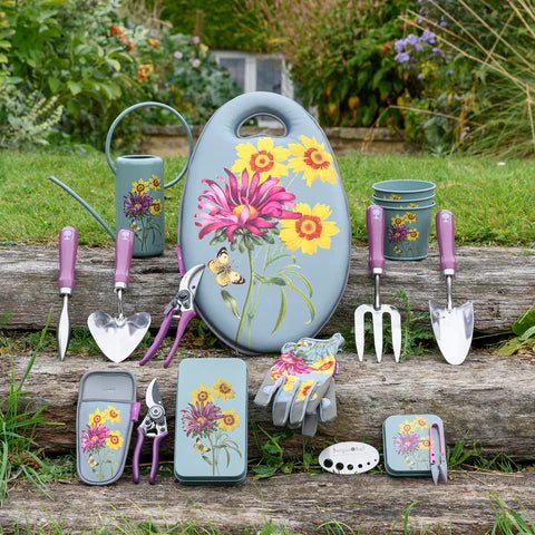 RHS Asteraceae Herb Pot Set Of Three - Image 8
