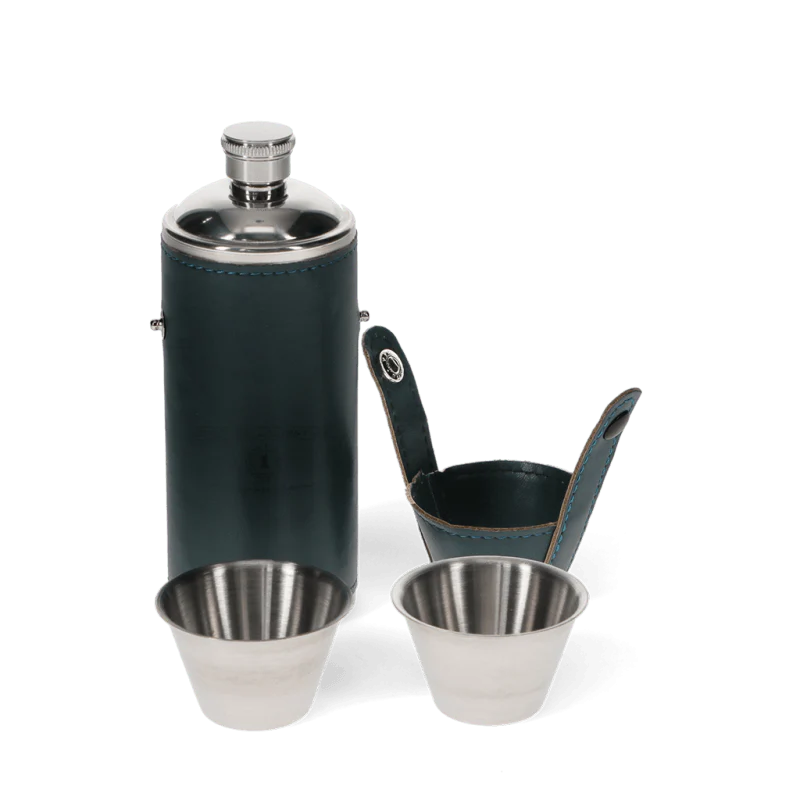 Spirit of Adventure Hip Flask with 2 Cups 220ml - Image 4