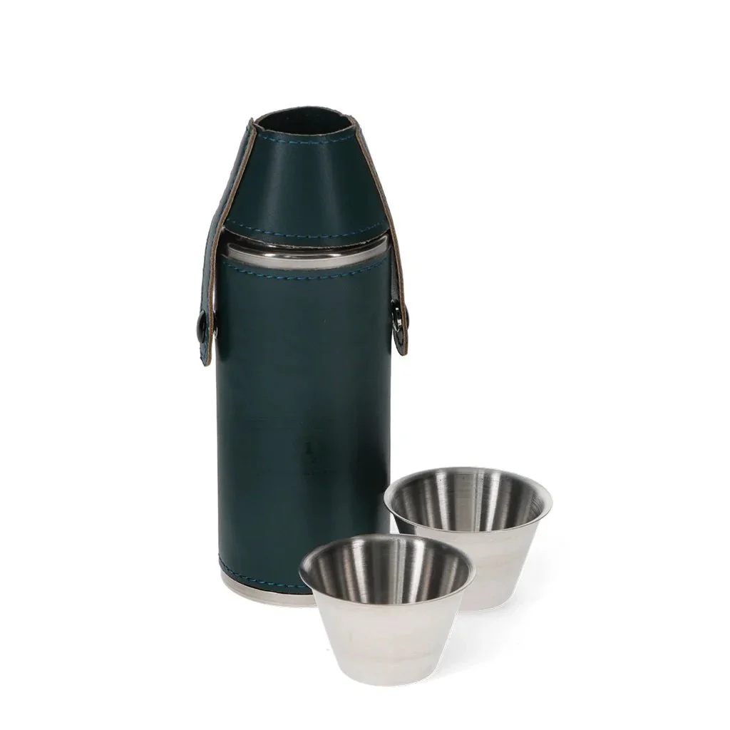 Spirit of Adventure Hip Flask with 2 Cups 220ml - Image 5
