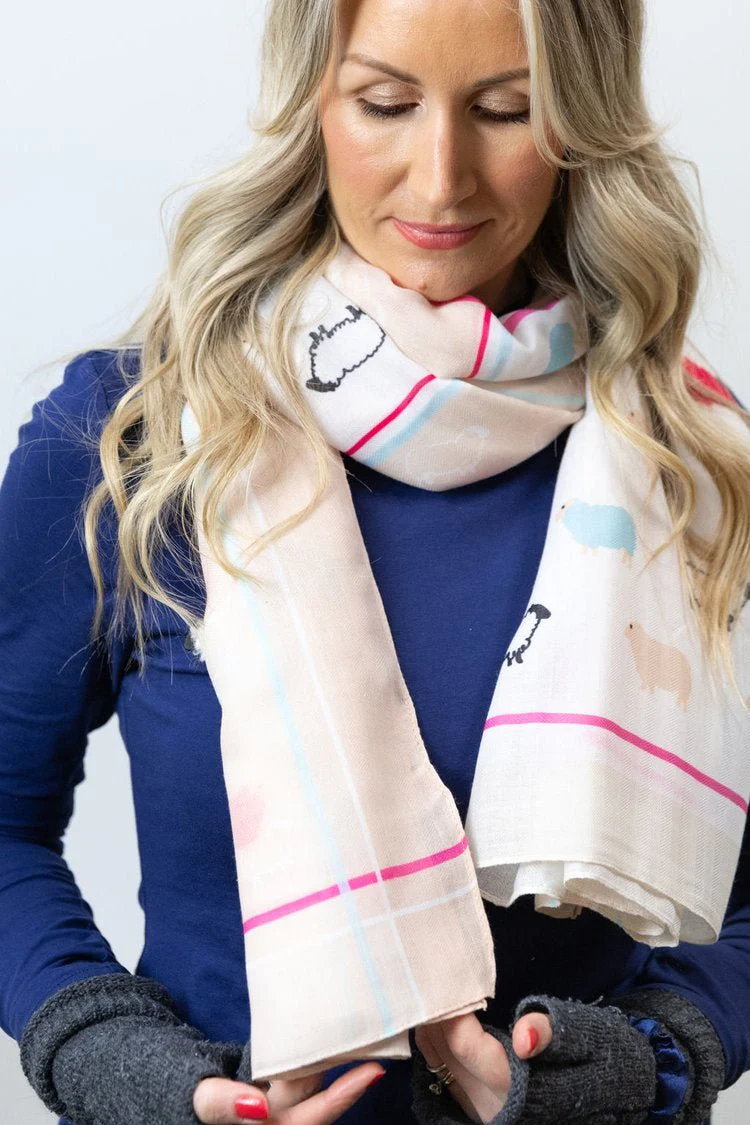 Woolly Ewe Scarf - Pebble - Image 4
